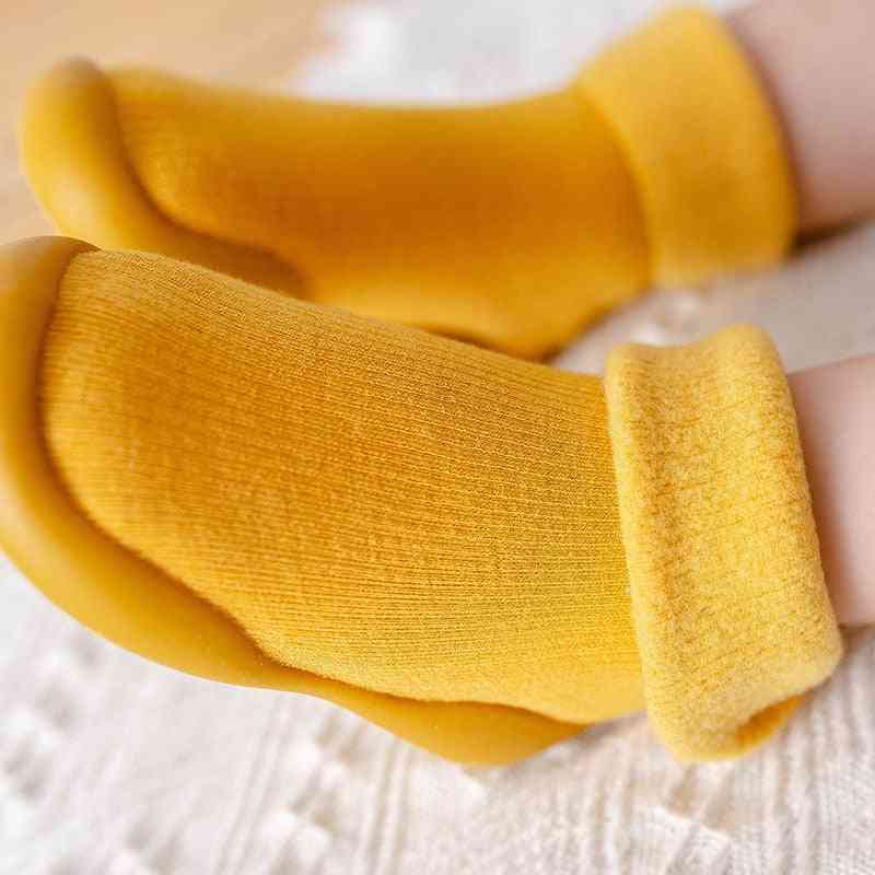 Baby Lion Sock Shoes - Winter Edition, perfect for keeping little feet warm and stylish.