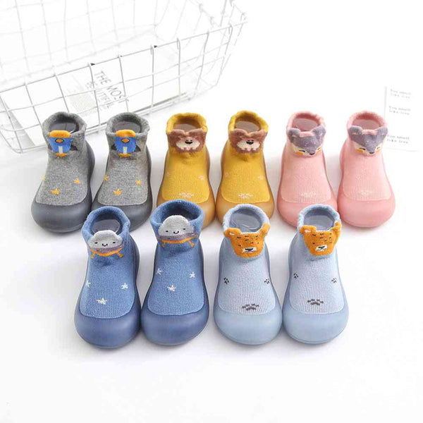 Baby Bull Pattern Sock Shoes - Cute and comfy footwear for infants, perfect for little feet. Angle 3 view.