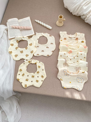 Adorable Cartoon Petal-Shaped Cotton Drool Cloth Muslin Bib