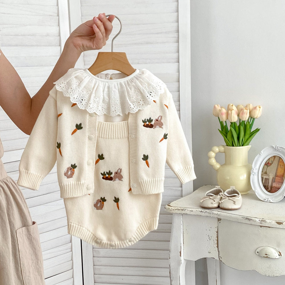 Arrival Autumn Baby Unisex Long Sleeves Cartoon Rabbits Embroidery Pattern Knitted Cardigan and Sleeveless Strap Bodysuits – Clothing Set