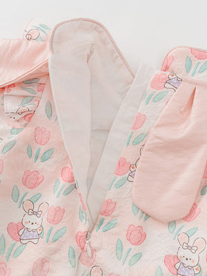 Autumn New Arrival Baby Girls Flowers and Rabbits Pattern Long Sleeves Onesies with Stand Collar