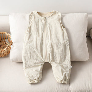 Autumn and Spring New Arrival Baby Unisex Simple Zip-up Sleeveless Thick Rompers Vest