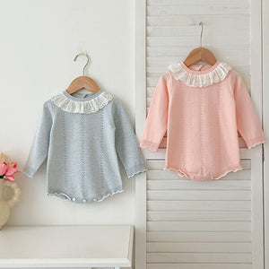 Autumn New Design Baby Girls Long Sleeves Hollow-out Striped Pattern with Cute Collar Onesies