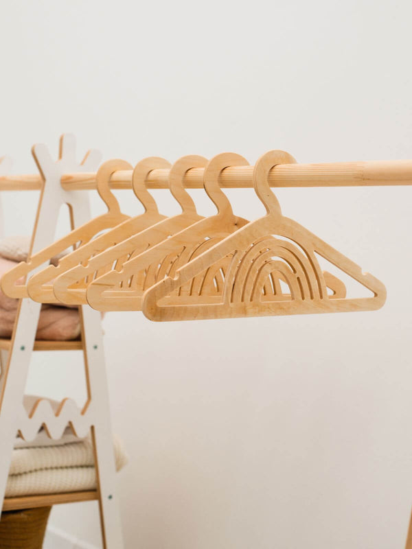 Pack of 5 Wooden Baby Hangers (USA ONLY)