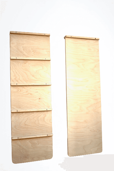 Reversible ladder climbing and sliding ramp for babies, promoting active play and motor skills development.
