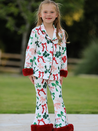 Holiday Bow Print Christmas Pajama Set – Girls Cozy Red Trim Sleepwear