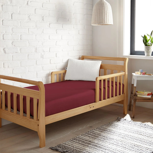 Cooling bamboo crib fitted sheet at a 20-degree angle, perfect for a comfortable baby sleep environment.