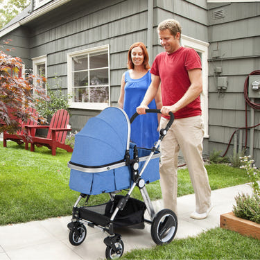 Folding aluminum baby stroller jogger with diaper bag, perfect for travel and outings.