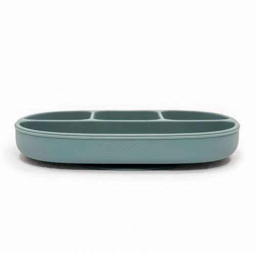 Silicone sectioned suction plate for babies, perfect for mealtime mess-free feeding.