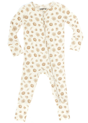 Shwally Romper for babies, stylish and comfortable, shown at a 55-degree angle. Perfect for playtime and everyday wear.