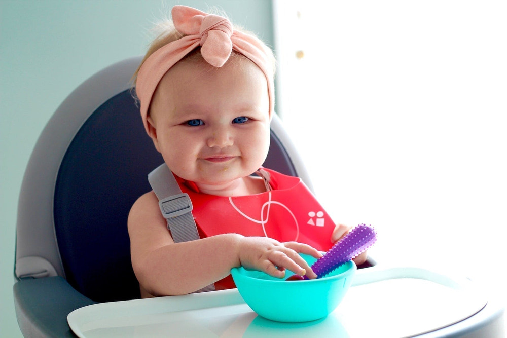 SiiliKids Silicone Baby Spoons, 2-pack, safe and soft for infants, perfect for mealtime.