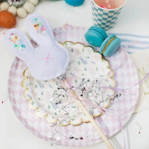 Small Scalloped Bunny Dessert Plate (8pcs)