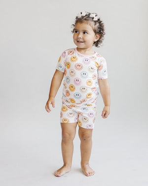 Smiley Bamboo Two Piece Shorts Set | Pink - MOOGCO Baby