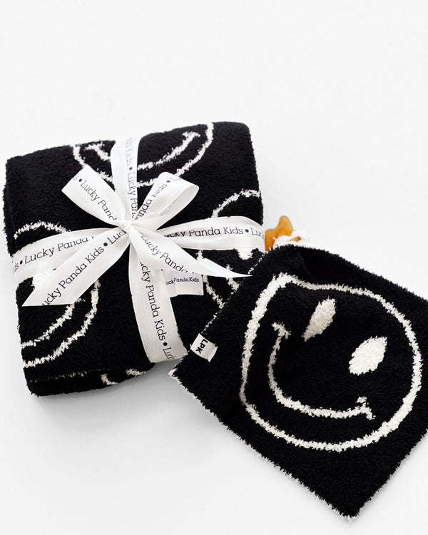 Smiley Plush Lovey | Black - MOOGCO Baby