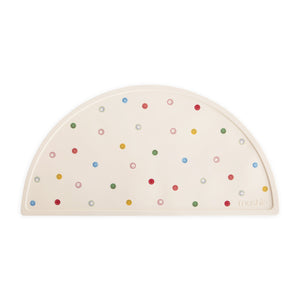 Silicone placemat for babies, featuring a non-slip design and vibrant colors, perfect for mealtime messes.