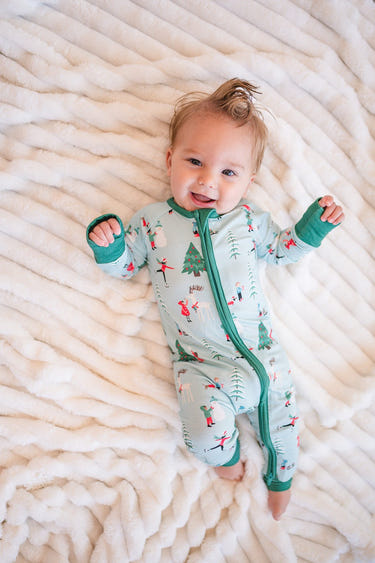 Snow Day Green (Convertible Zip Footies)