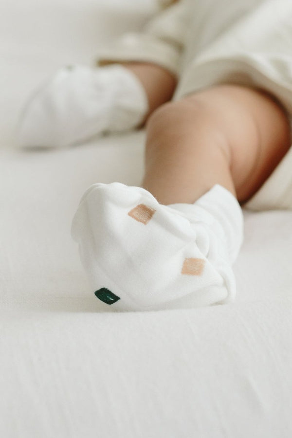 STAY ON MITTS + BOOTS SET | CITY BLOCKS - MOOGCO Baby