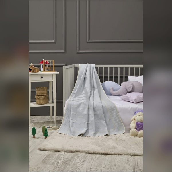 Crown Bamboo Baby Blanket, 43x61 in