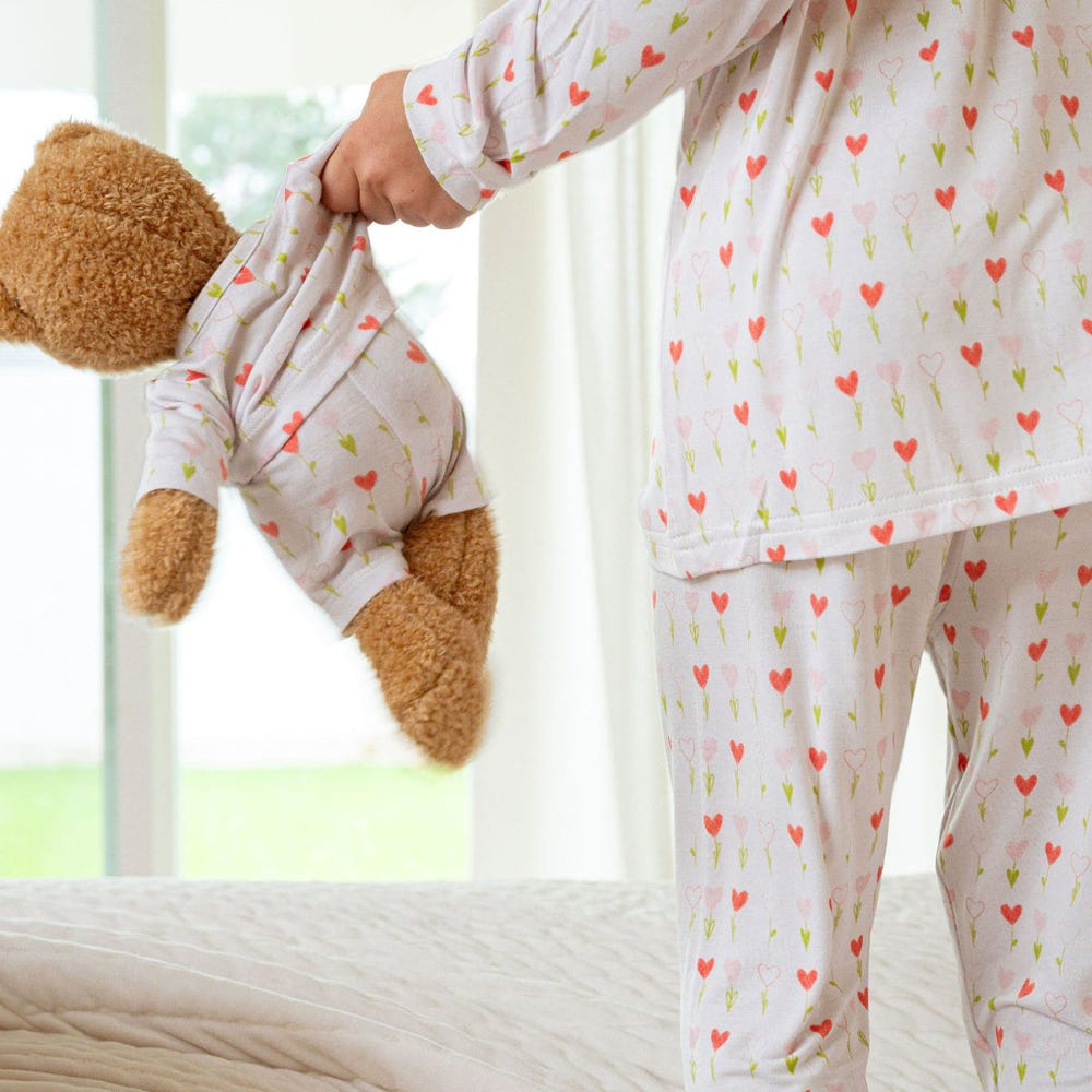 Teddy Plush Toy "Growing Love" for babies, perfect for bedding and sleep comfort.
