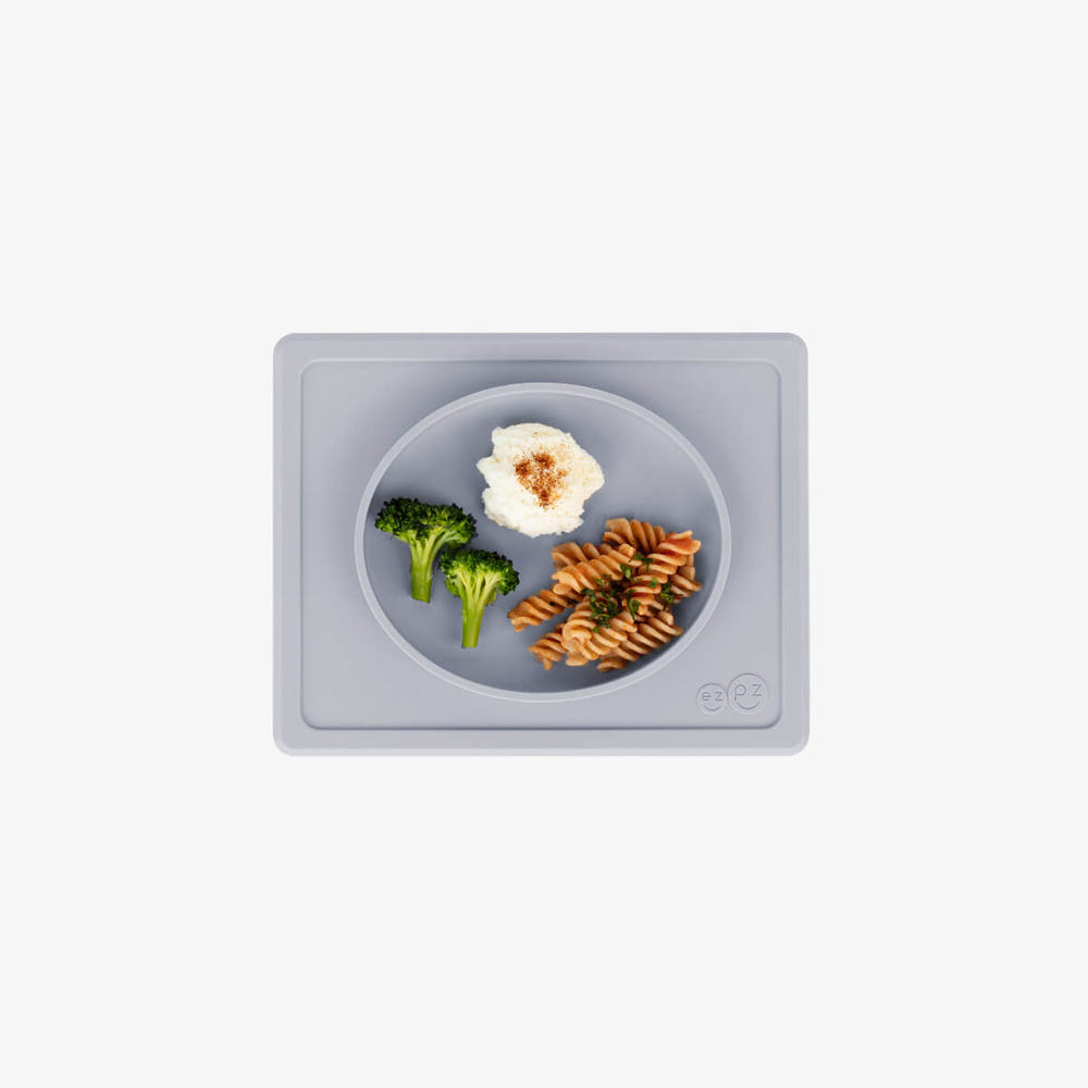 Tiny Plate for babies, colorful and safe, perfect for mealtime fun and easy feeding.
