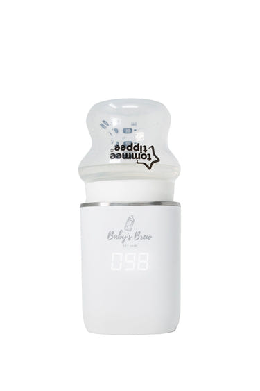 Tommee Tippee bottle adapter for easy feeding with compatible bottles and nipples.