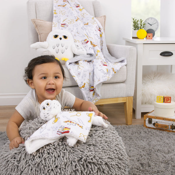 NoJo Warner Bros Harry Potter Hedwig Owl White, Gold and Red Super Soft Security Baby Blanket