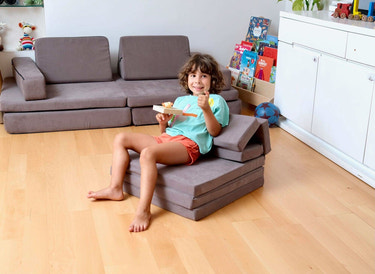 Transformable Kids Play Mat and Couch for Playtime and Relaxation - MOOGCO Baby