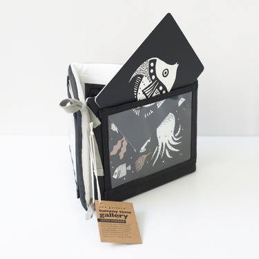 Baby Tummy Time Gallery with Mirror for infants, promoting sensory play and development. Ideal for tummy time activities.