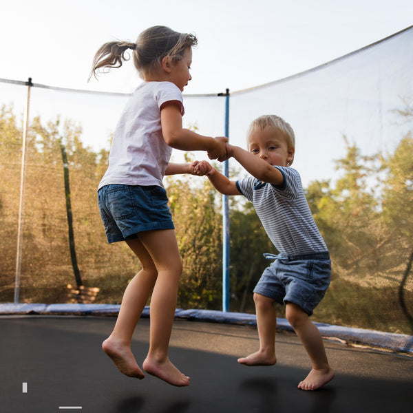Outdoor Trampoline with Safety Closure Net
