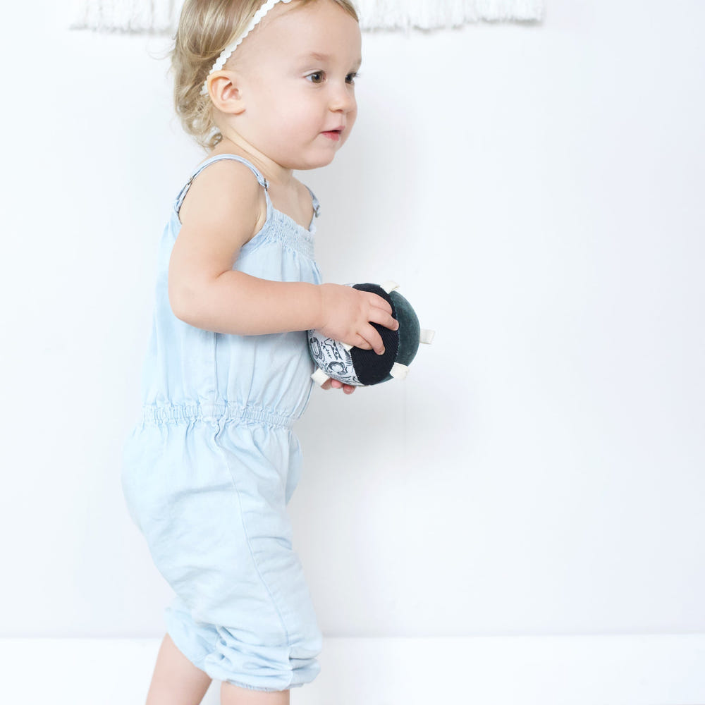 Taggy Ball with Rattle - Wild: Colorful baby toy for sensory play and development. Perfect for little hands to explore.