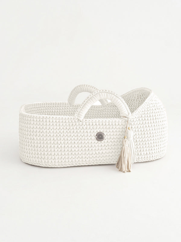 XL Moses Basket with Round Hood