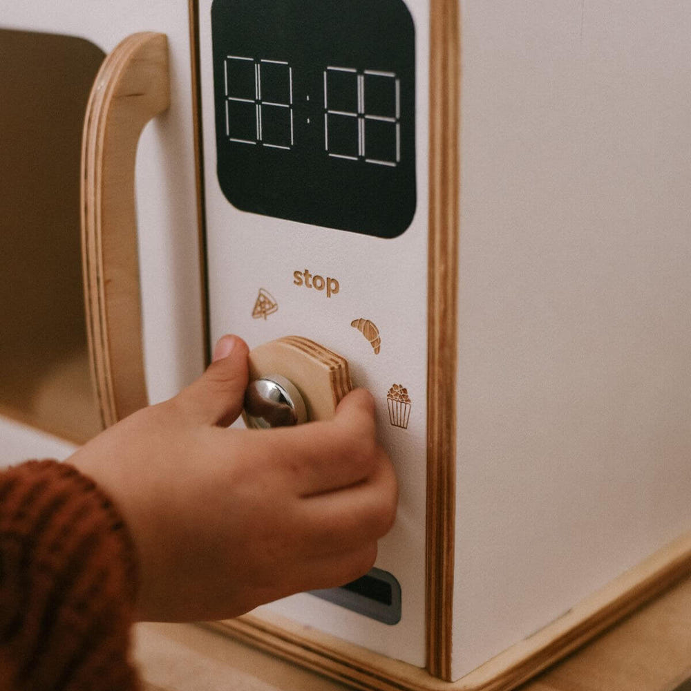 Wooden Microwave Toy (B2B)