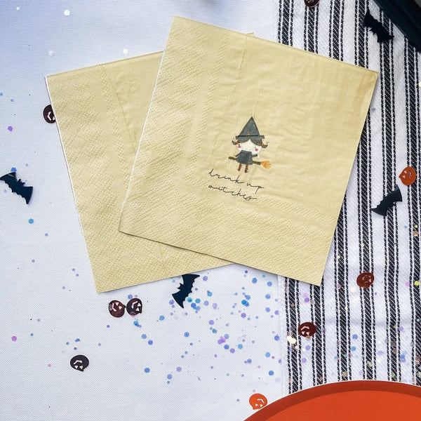 Witches Cocktail Disposable Paper Napkins (16pcs)