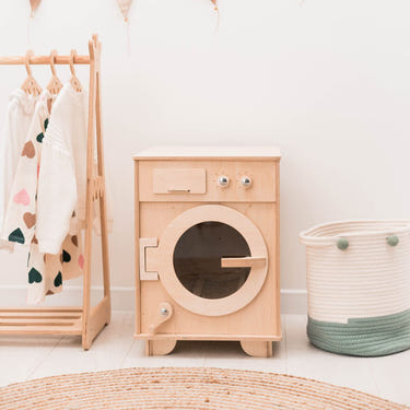Natural Wooden Toy Washing Machine (B2B)