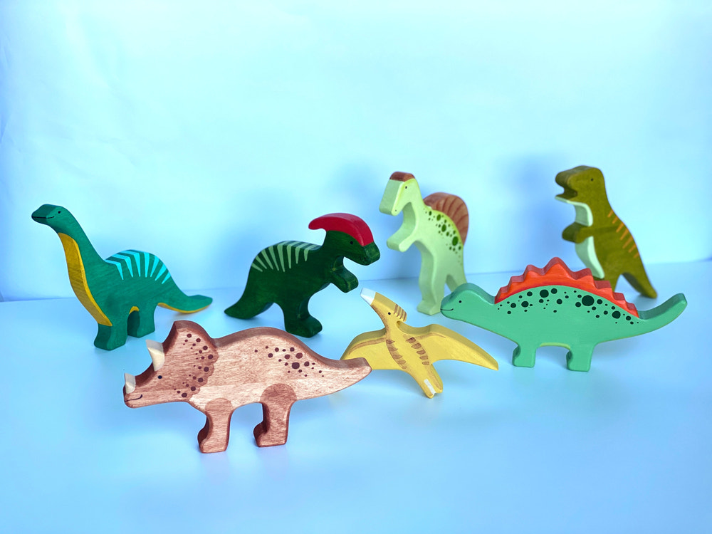 Wooden Dinosaur Set of 7