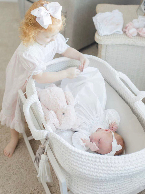XL Moses Basket with Straight Hood