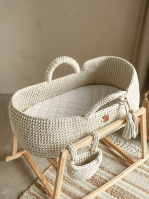 XL Moses Basket with Straight Hood